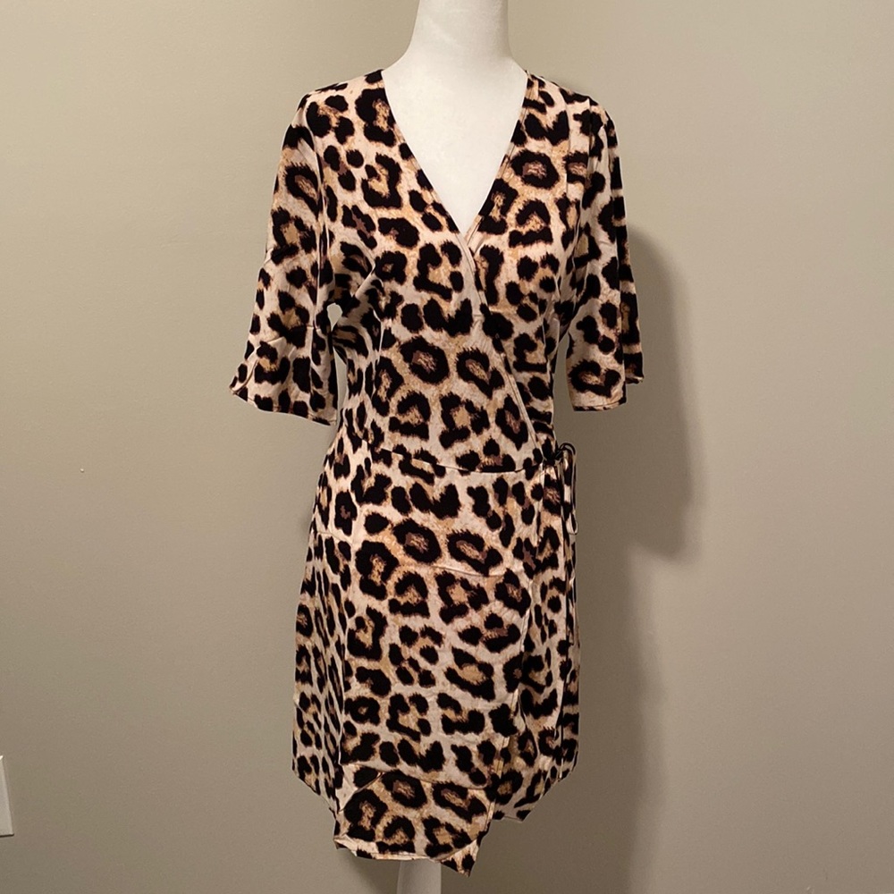 H&M Wrap Leopard Print Dress Size M